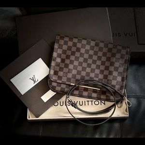 LV Hoxton GM Damier Ebene